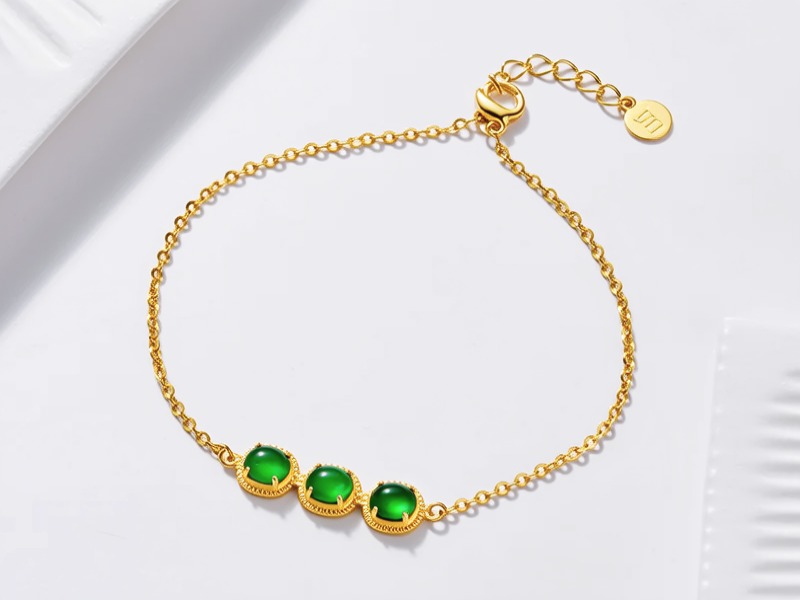 18k金翡翠手链图片